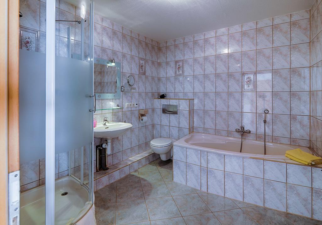 Elbterrassen Zu Brambach Hotel Dessau-Rosslau Buitenkant foto